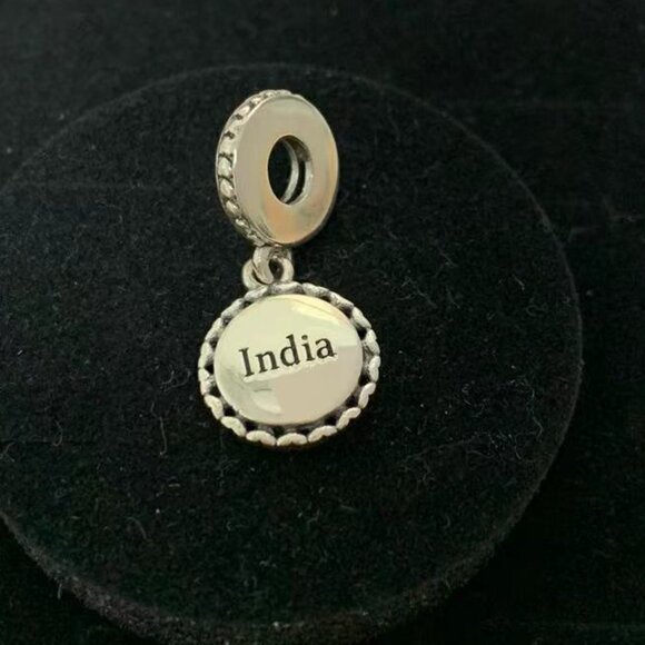 Pandora India Flag Exclusive Charm Pendant - Picture 2 of 6